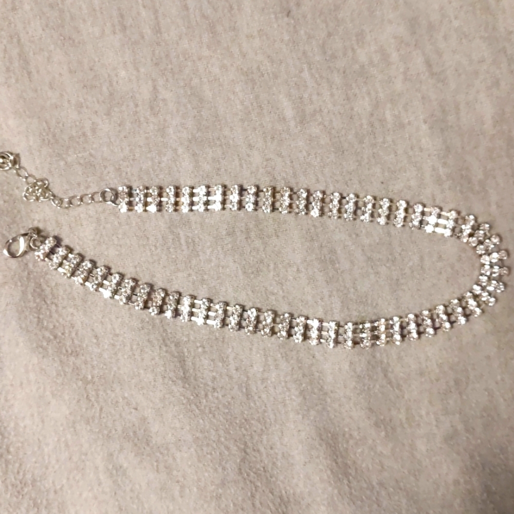 Rhinestones chocker